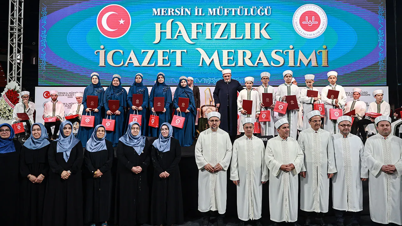 Mersin'de 260 hafız icazet aldı